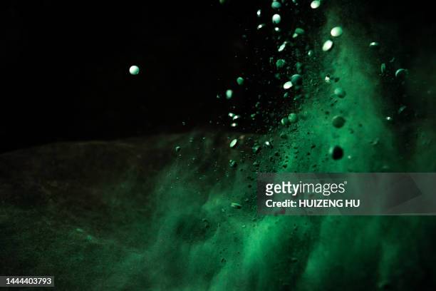 flying spirulina powder and tablets - pill background stock pictures, royalty-free photos & images