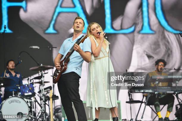 Ellie Rowsell and Joff Oddie of Wolf Alice perform on the Pyramid Stage during day three of Glastonbury Festival at Worthy Farm, Pilton on June 24,...