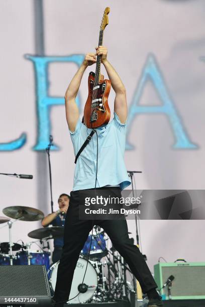 Joff Oddie of Wolf Alice performs on the Pyramid Stage during day three of Glastonbury Festival at Worthy Farm, Pilton on June 24, 2022 in...