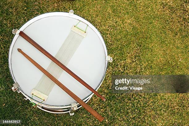 top angle view of a drum - drum top view stock-fotos und bilder