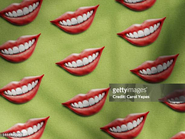 woman smile in seamless pattern - toothy smile stock-fotos und bilder
