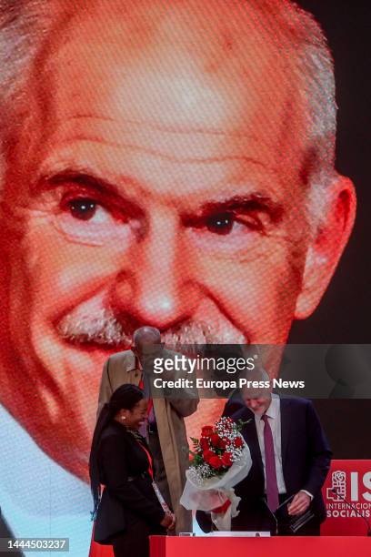 The new secretary general of the Socialist International, Benedicta Lasi , and the president of the Socialist International, Yorgos Papandreou , at...