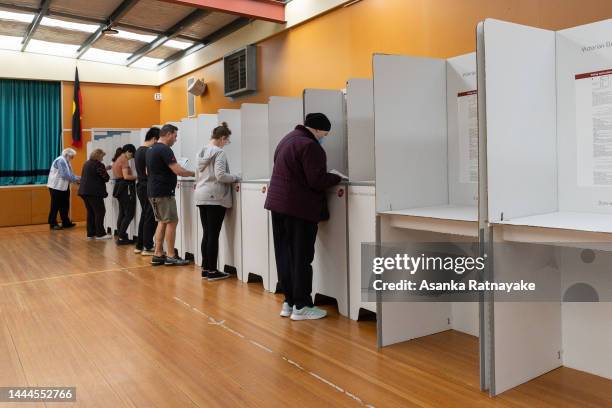 Voters cast their vote at Albany Rise Primary School in the seat of Mulgrave on November 26, 2022 in Melbourne, Australia. Victoria went to the polls...