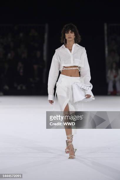 Jacquemus Fall 2020 Runway Photos and Premium High Res Pictures - Getty ...