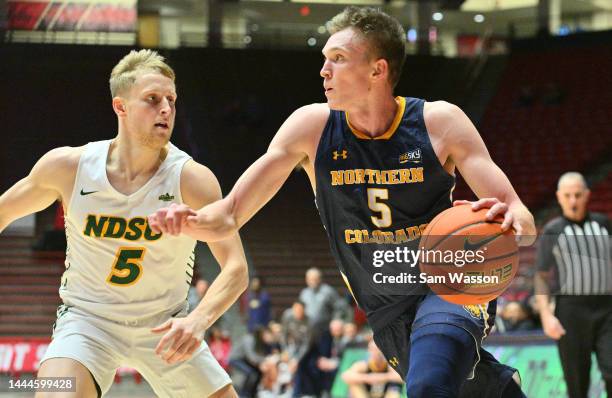 Lakers May Trade Dalton Knecht and Jaden Hardy for Backup Center Lakers May Trade Dalton Knecht and Jaden Hardy for Backup Center