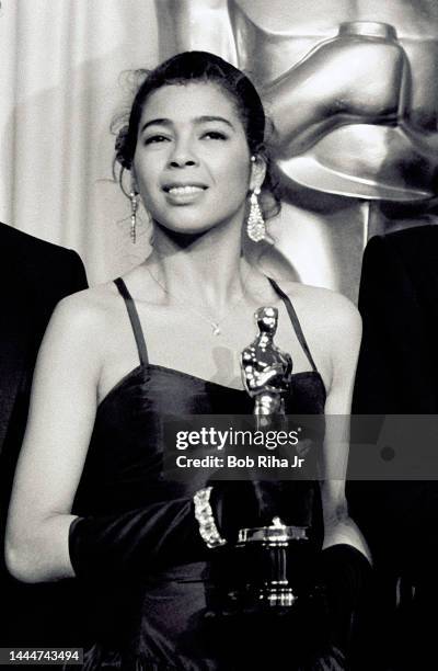 Winner Irene Cara at the 56th Annual Academy Awards Show, April 9, 1984 in Los Angeles, California.