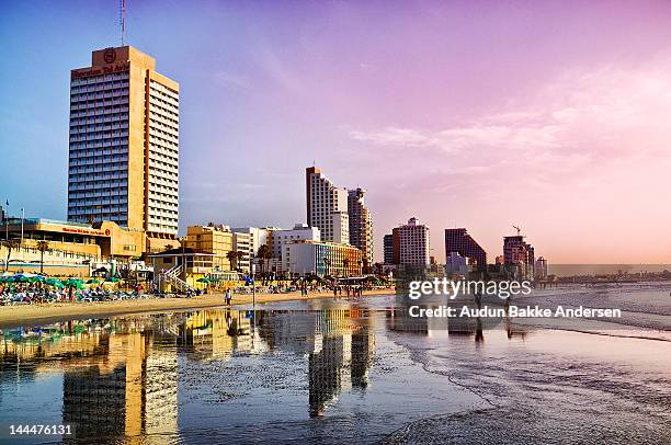 tel aviv beachfront - tel aviv jaffa stock pictures, royalty-free photos & images