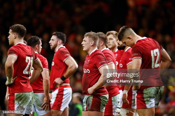 Players of Wales look dejected after a penalty try is awarded to Australia during the Autumn International match between Wales and Australia at...