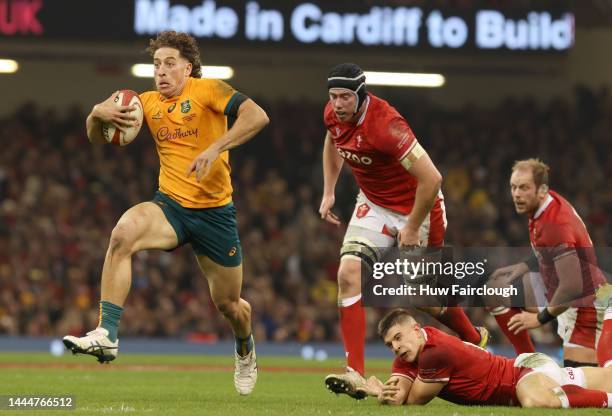 Mark Nawaqanitawase of Australia runs with the ball during the Autumn International match between Wales and Australia at Principality Stadium on...