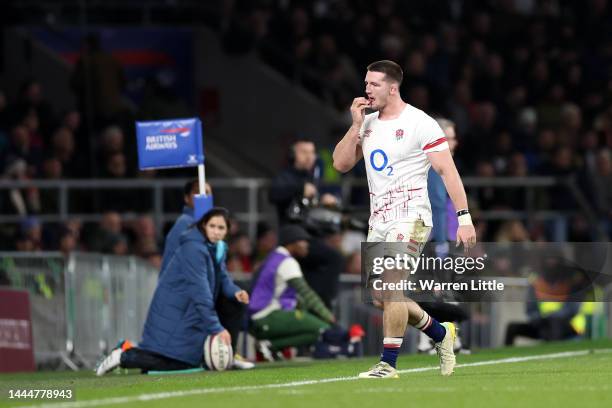 Tom Curry of England leaves the pitch after a yellow card during the Autumn International match between England and South Africa at Twickenham...