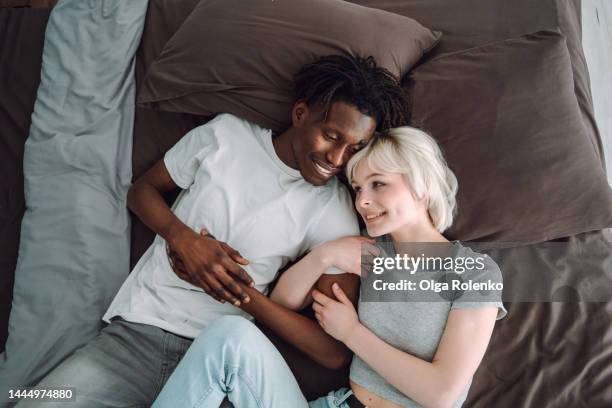 1 038 Interracial Couple Black And White Getty Images 1-038-interracial-couple-black-and-white-getty-images