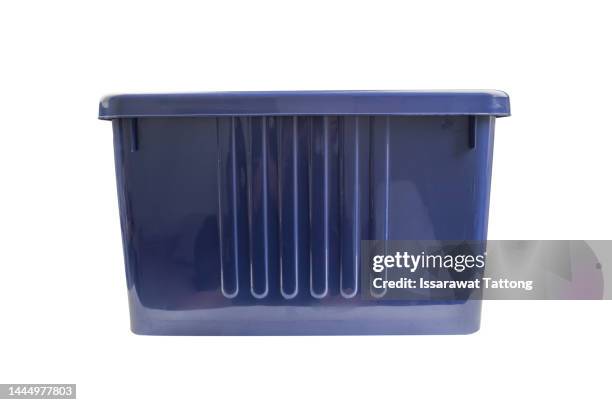 blue plastic box on white background - industrial storage bins stockfoto's en -beelden