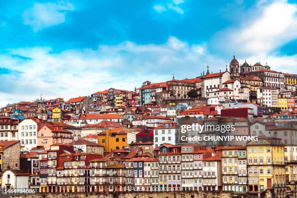 old porto city, buildings in ribeira, douro river, portugal - ribeira porto stock pictures, royalty-free photos & images