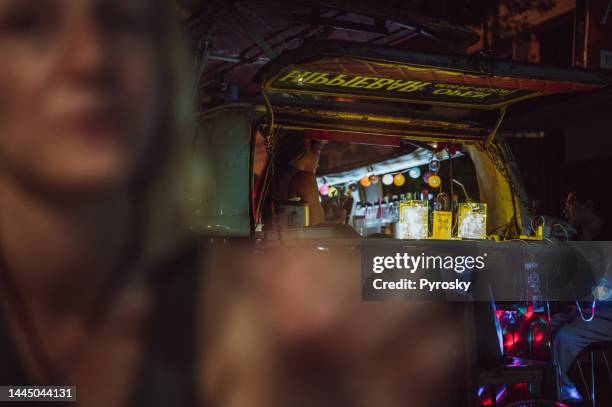 mini van bar in bangkok - vw van stock pictures, royalty-free photos & images