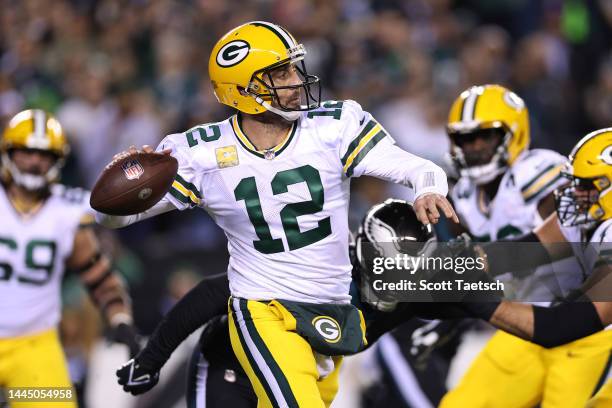 Aaron Rodgers of the Green Bay Packers throws a pass during the first quarter against the Philadelphia Eagles at Lincoln Financial Field on November...