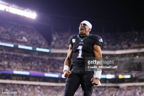 Jalen Hurts of the Philadelphia Eagles reacts in the end zone prior to the game against the Green Bay Packers at Lincoln Financial Field on November...