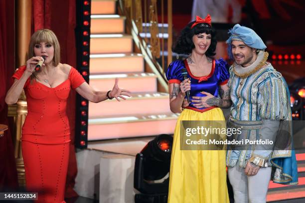 French radio presenter Ema Stokholma and Italian dancer Angelo Madonia and italian presenter Milly Carlucci, during the eighth episode of Ballando...