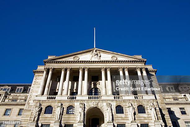 the bank of england, city of london - bank building exterior stock pictures, royalty-free photos & images