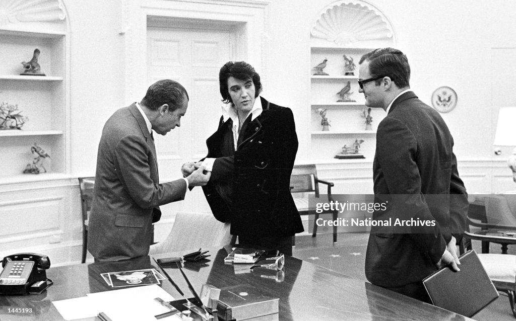 President Richard Nixon meets with Elvis Presley