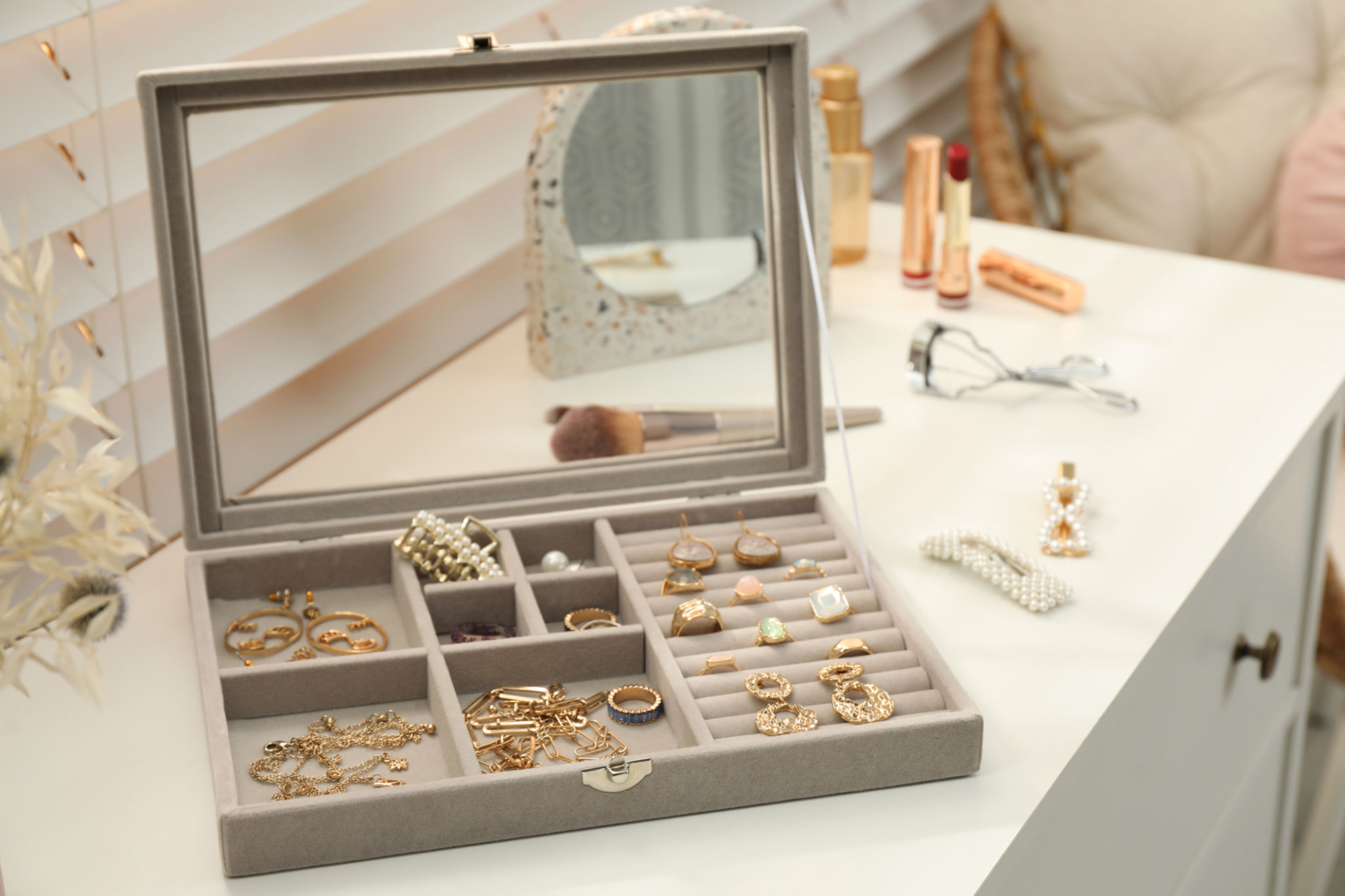 jewelry storage