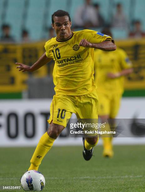Leandro Domingues of Kashiwa Reysol in action during the AFC Champions League Group H match between Jeonbuk Hyundai Motors and Kashiwa Reysol at...