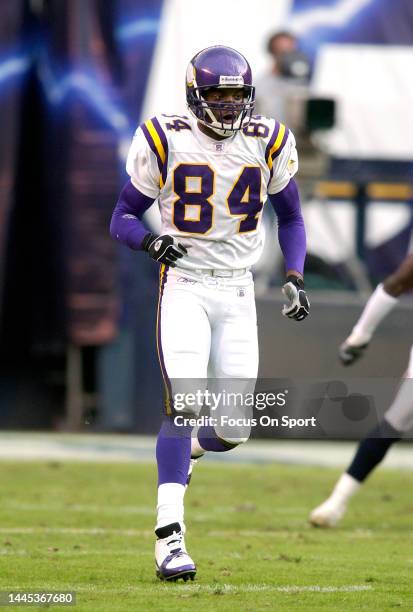 Randy Moss of the Minnesota Vikings in action against the San Diego Charger during an NFL football game on November 9, 2003 at Qualcomm Stadium in...