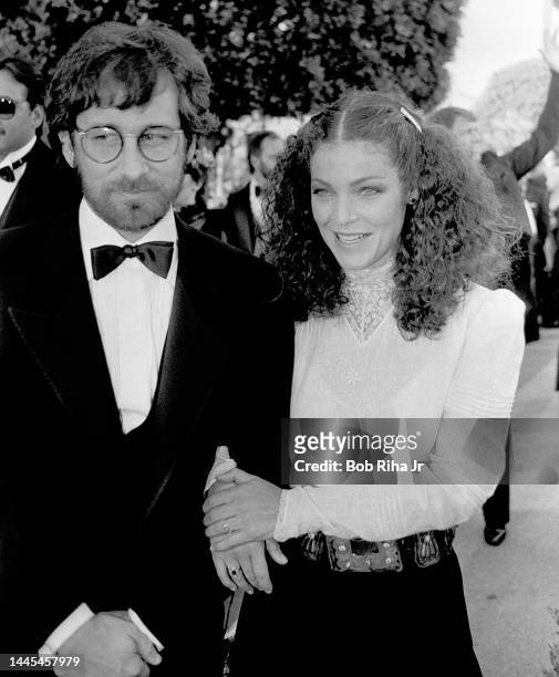 Director Steven Spielberg and Amy Irving arrive at the 56th Annual Academy Awards Show, April 9, 1984 in Los Angeles, California.