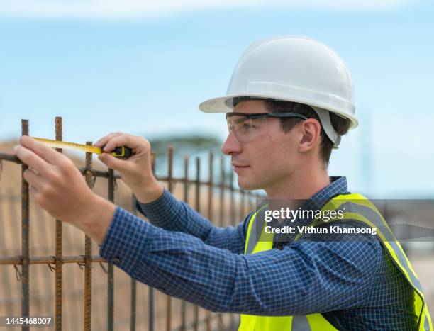 Engineer Rod Control Rods Photos and Premium High Res Pictures - Getty Images