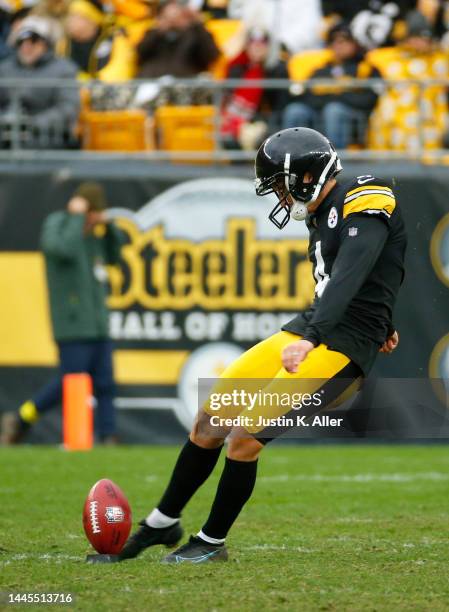 Matthew Wright of the Pittsburgh Steelers in action against the New Orleans Saints on November 13, 2022 at Acrisure Stadium in Pittsburgh,...