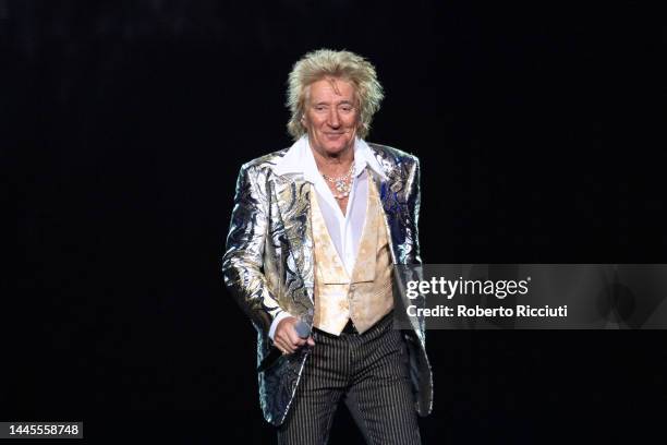 Sir Rod Stewart performs on stage at The OVO Hydro on November 29, 2022 in Glasgow, Scotland.