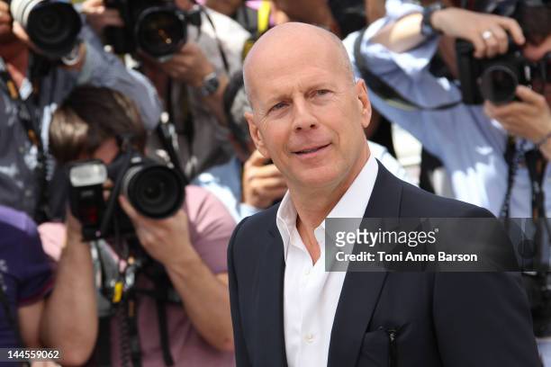 Bruce Willis attends "Moonrise Kingdom" photocall at Palais des Festivals on May 16, 2012 in Cannes, France.