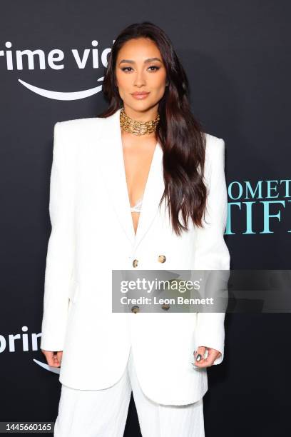 Shay Mitchell attends the Los Angeles Premiere of Prime Video's "Something from Tiffany's" at AMC Century City 15 on November 29, 2022 in Century...