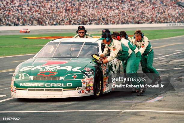 Skoal's car during a pit stop at the Winston Cup Race at the Charlotte Motor Speedway, Charlotte, North Carolina, 1997.