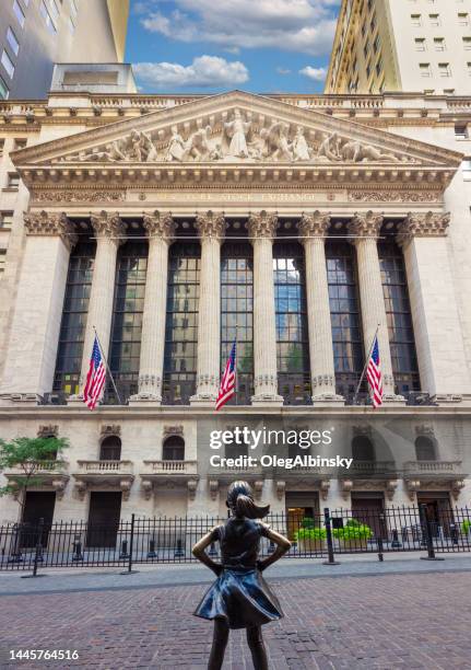 new york stock exchange as seen from wall street, lower manhattan financial district, ny, usa. - relief carving stock pictures, royalty-free photos & images