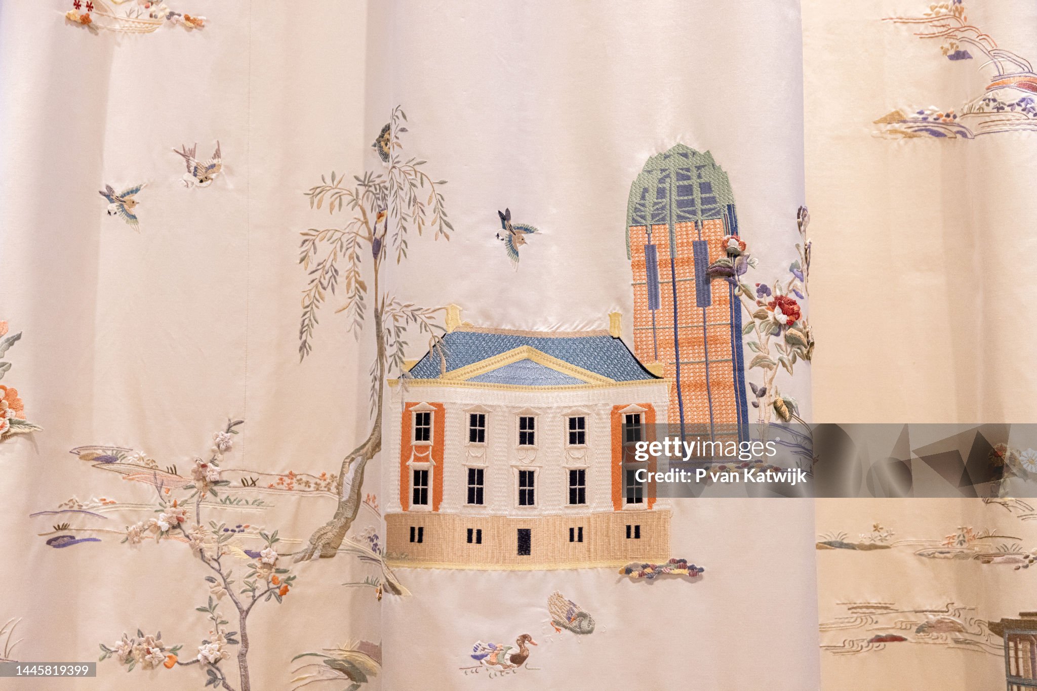 queen-maxima-of-the-netherlands-visits-textile-museum-to-present-her-new-curtains-for-palace.jpg?s=2048x2048&w=gi&k=20&c=2ujwgeCLDsb2PsoqHePo3c9Mcg3vwblsFYSpgpSSPTs=