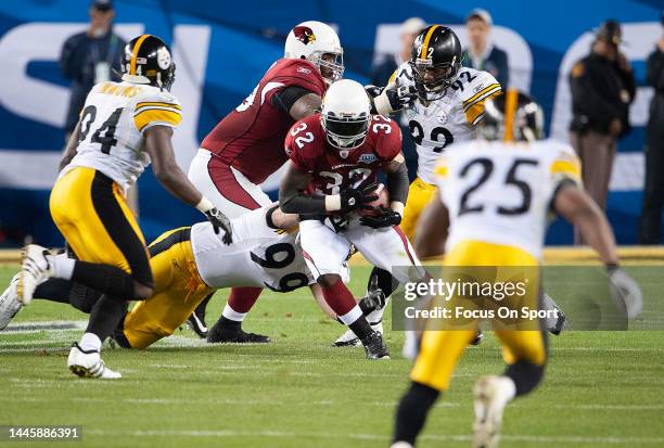 Edgerrin James of the Arizona Cardinal carries the ball against the Pittsburgh Steeler in Super Bowl XLIII on February 1, 2009 at Raymond James...