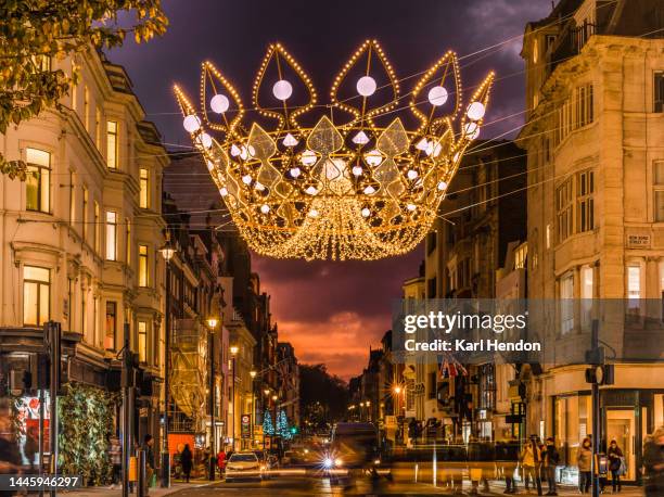 christmas in london - bond street stockfoto's en -beelden