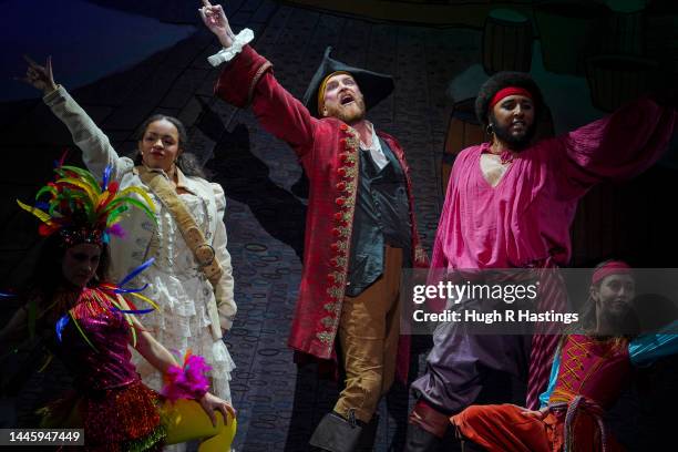 Edward Rote Actor 20 Truro Island Stock Photos, High-Res Pictures, and Images - Getty Images