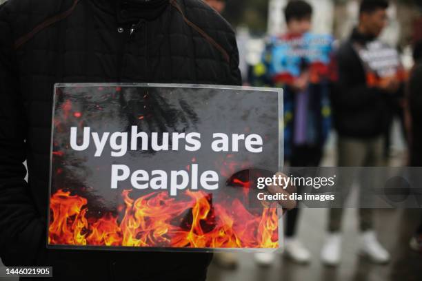 In the Chinese Consulate in Turkey; A protest was held against the "zero covid" policy of the Chinese government and strict quarantine measures on...