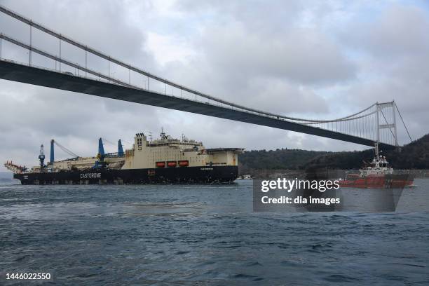 Castrone Ship Bosphorus Photos and Premium High Res Pictures - Getty Images
