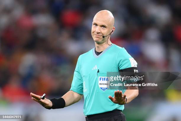 Referee Anthony Taylor looks onduring the FIFA World Cup Qatar 2022 Group F match between Croatia and Belgium at Ahmad Bin Ali Stadium on December...
