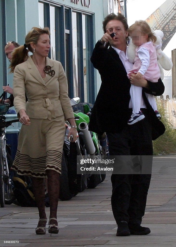 Heather Mills and Paul McCartney divorce images