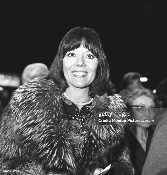 Angiediana Rigg Diana Rigg 1980s Photos and Premium High Res Pictures - Getty Images