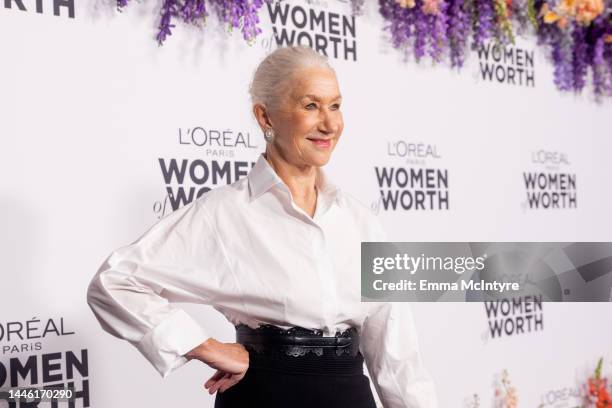 Helen Mirren attends L'Oreal Paris' 'Women of Worth' celebration at The Ebell Club of Los Angeles on December 01, 2022 in Los Angeles, California.