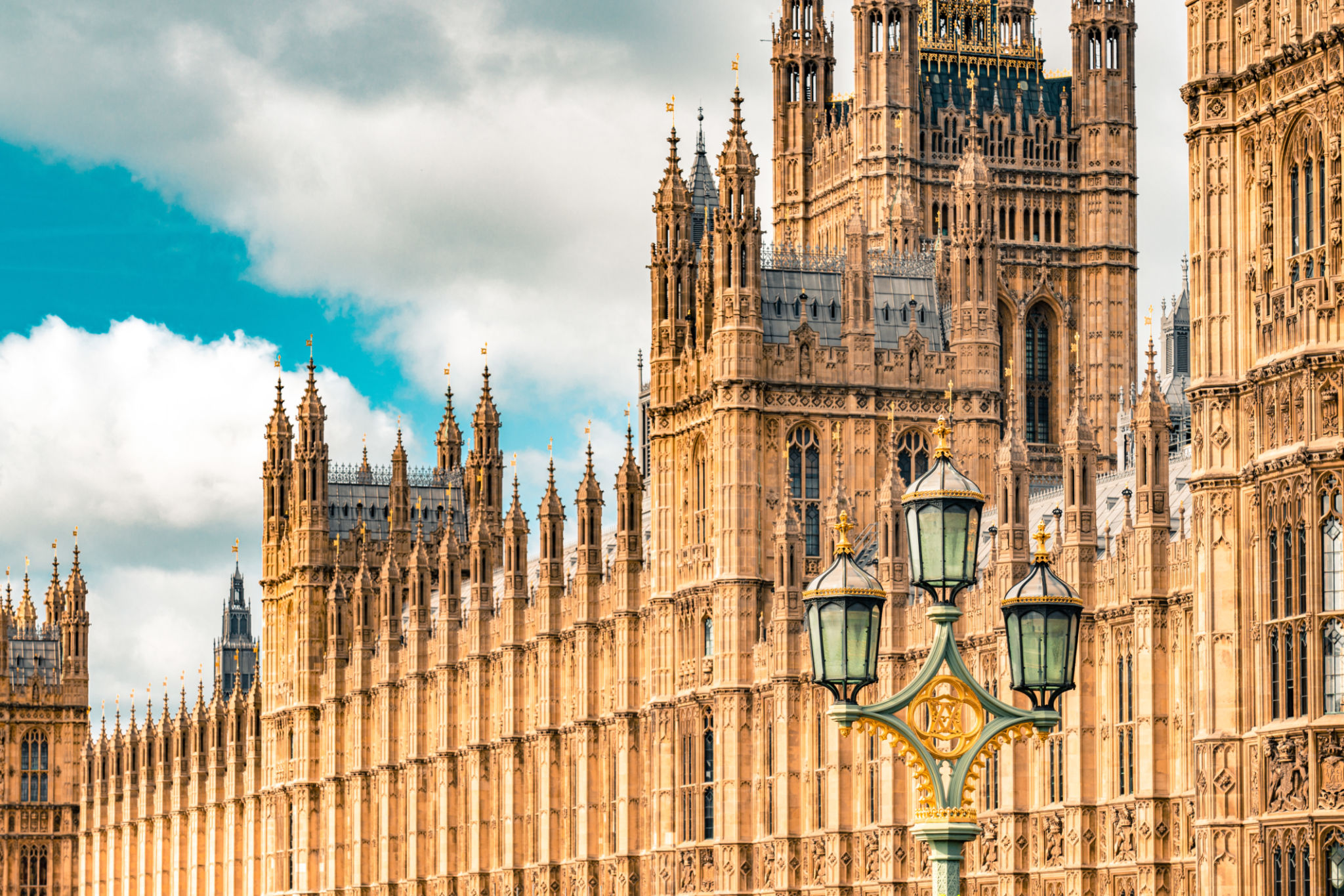uk architectural landmarks