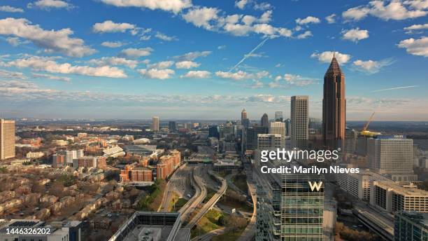 midtown and downtown atlanta on a clear day - "marilyn nieves" stock pictures, royalty-free photos & images