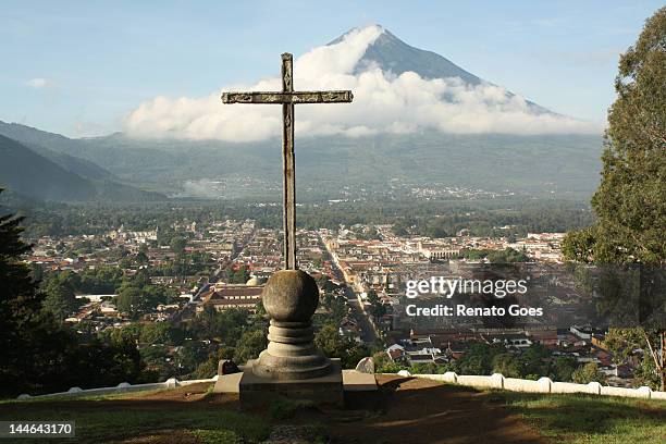 manhã no cerro de la cruz - manhã stock-fotos und bilder