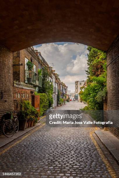 st lukes mews - vertical chelsea london stock pictures, royalty-free photos & images