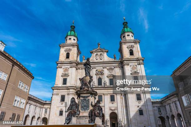 the salzburg cathedral, austria - domplatz salzburg stock pictures, royalty-free photos & images