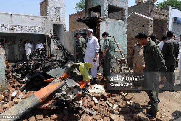 Waheed Rashkai 21 Mushshak Stock Photos, High-Res Pictures, and Images - Getty Images